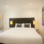 Ballsbridge Апартаменты *
