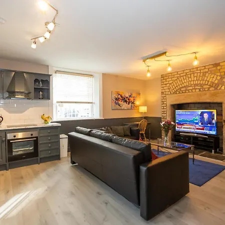 Ballsbridge Apartments *