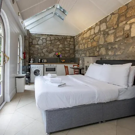 Ballsbridge Apartman *